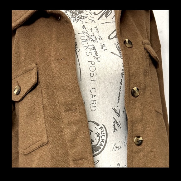 Shacket - Picture 7 of 7